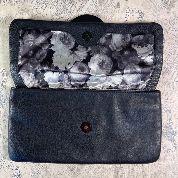 Ted Baker black leather clutch bag - Picture 7 of 13